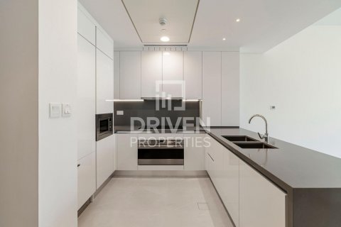Apartment in Al Wasl, Dubai, UAE 2 bedrooms, 130 sq.m. № 602894 - photo 9