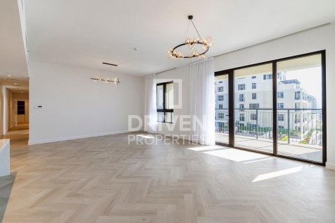 Apartment in Jumeirah, Dubai, UAE 3 bedrooms, 192 sq.m. № 602895 - photo 3