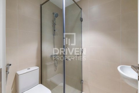 Apartment in Jumeirah, Dubai, UAE 3 bedrooms, 192 sq.m. № 602895 - photo 15
