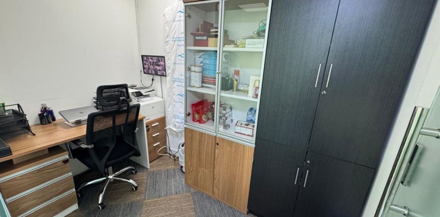 دفتر در Business Bay، Dubai ، امارات متحده عربی 70.9 متر مربع.  شماره 652302