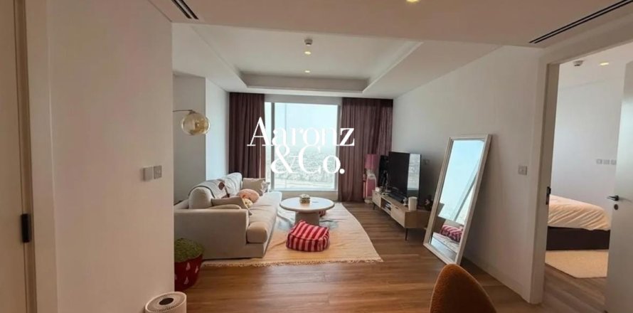Appartement à Jumeirah Lake Towers, Dubai, EAU: 1 chambre, 74 m2 № 670712