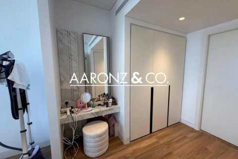 Jumeirah Lake Towers, Dubai, संयुक्त अरब अमीरात में अपार्टमेंट, 1 बेडरूम, 73.8 वर्ग मीटर, संख्या 670712 - फ़ोटो 6