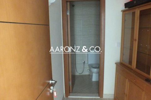 Apartamento en alquiler en Dubai Marina, Dubai, EAU 3 dormitorios, 173.6 m2 № 670695 - foto 10