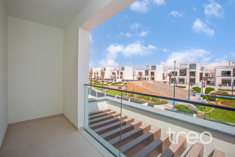 Villa till försäljning i Arabian Ranches 3, Dubai, UAE 5 sovrum, 527.5 kvm Nr. 733911 - fotografi 16
