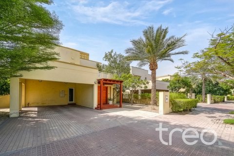 Βίλα σε Meadows, Dubai, ΗΑΕ 3 υπνοδωμάτια, 47.94 τ.μ. Αρ. 733917 - φωτογραφία 15