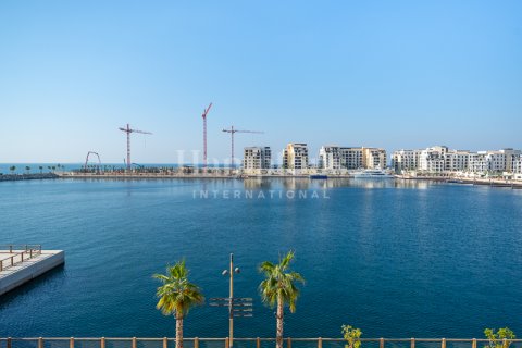 Appartement te huur in Al Sufouh, Dubai, VAE 3 slaapkamers, 207.08078700 vr.m., nr 583472 - foto 5