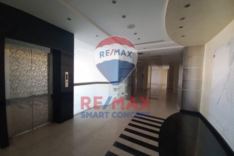 Komerční nemovitost v Al Bateen, Abu Dhabi, SAE 650.3 m² Č.: 570246 - fotografie 6