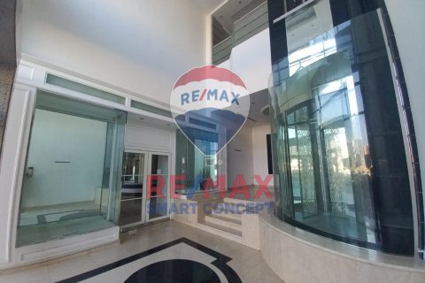 Komerční nemovitost v Al Bateen, Abu Dhabi, SAE 650.3 m² Č.: 570246 - fotografie 2