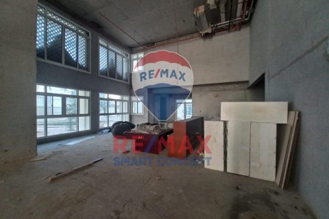 Commercial property in Khalifa City, Abu Dhabi, UAE 430 sq.m. № 570250 - photo 5