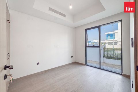 Kamienica do wynajęcia w Dubai, ZEA 5 sypialnie, 215.1 mkw., nr 682156 - zdjęcie 8