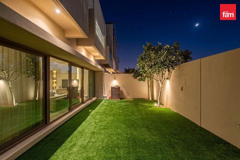 ویلا در Meydan، Dubai ، امارات متحده عربی 4 خوابه ، 219.3 متر مربع.  شماره 682153