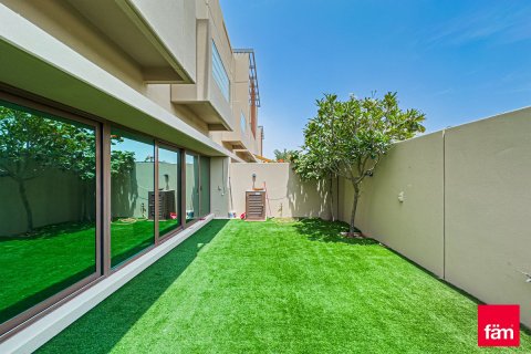 Huvila Meydan, Dubai, Arabiemiraatit 4 makuuhuonetta, 219.3 m2 № 682153