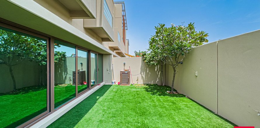 Villa em Meydan, Dubai, EAU 4 quartos, 219.3 m2 № 682153