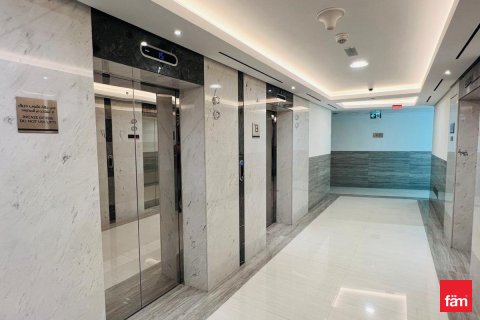 Apartmen di Business Bay, Dubai, UAE 1 bilik tidur, 78.2 meter persegi № 682150 - foto 3