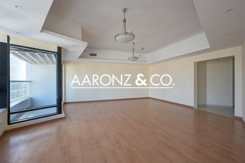 Apartamento en alquiler en Jumeirah Lake Towers, Dubai, EAU 3 dormitorios, 182 m2 № 693847 - foto 2