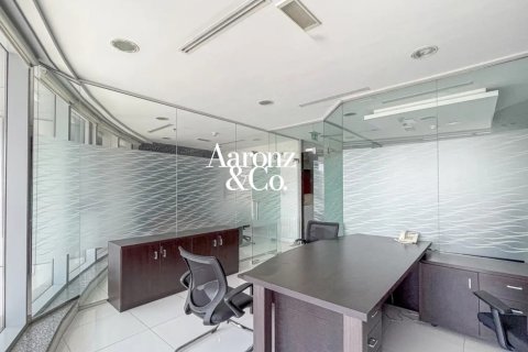 Toimisto Business Bay, Dubai, Arabiemiraatit 78 m2 № 693849 - kuva 3