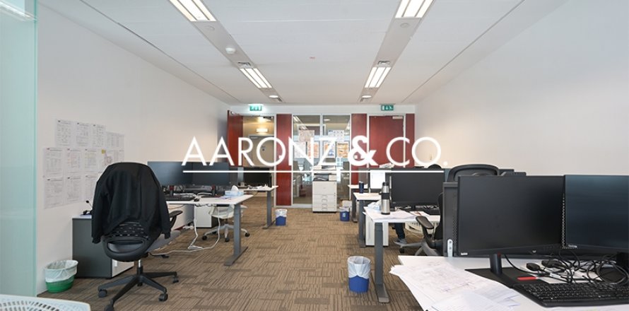 Kontor asukohaga Sheikh Zayed Road, Dubai, AÜE: 79 m² Nr 693850