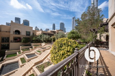 דירה להשכרה ב Old Town, Dubai, איחוד האמירויות  2 חדרי שינה, 179 מ"ר, מספר 697447 - תמונה 14
