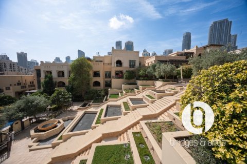 דירה להשכרה ב Old Town, Dubai, איחוד האמירויות  2 חדרי שינה, 179 מ"ר, מספר 697447 - תמונה 18