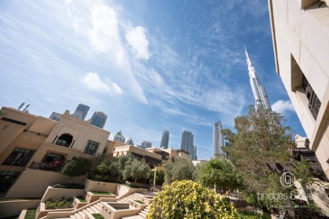 Apartamento en alquiler en Old Town, Dubai, EAU 2 dormitorios, 179 m2 № 697447 - foto 15