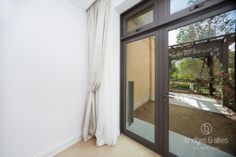 Apartamento en alquiler en Old Town, Dubai, EAU 2 dormitorios, 179 m2 № 697447 - foto 20