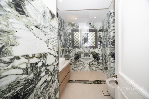 Apartamento en alquiler en Old Town, Dubai, EAU 2 dormitorios, 179 m2 № 697447 - foto 24