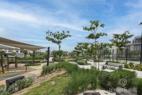 Vilă de închiriat în Tilal Al Ghaf, Dubai, EAU 3 dormitoare, 145 mp.  №697445 - poză 13