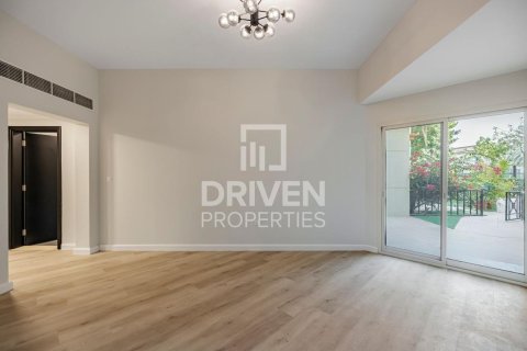 Huvila Al Barsha, Dubai, Arabiemiraatit 4 makuuhuonetta, 339 m2 № 684616 - kuva 4