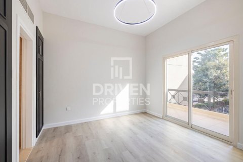 Huvila Al Barsha, Dubai, Arabiemiraatit 4 makuuhuonetta, 339 m2 № 684616 - kuva 5