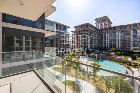 Apartmen di City Walk, Dubai, UAE 2 bilik tidur, 107 meter persegi № 684628