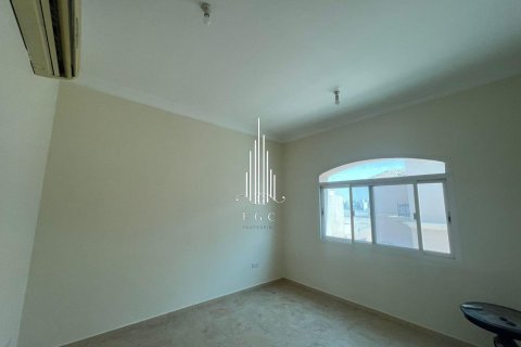 Shakhbout City, Abu Dhabi, संयुक्त अरब अमीरात में विला, 5 बेडरूम, 706.1 वर्ग मीटर, संख्या 549023 - फ़ोटो 8