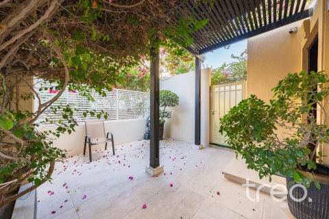 Villa till försäljning i The Springs, Dubai, UAE 2 sovrum, 156.63 kvm Nr. 753676 - fotografi 12
