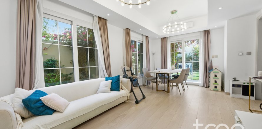 Villa i The Springs, Dubai, UAE 2 sovrum, 156.63 kvm Nr. 753676