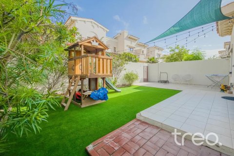 Σπίτι σε Reem, Dubai, ΗΑΕ 3 υπνοδωμάτια, 239.5 τ.μ. Αρ. 753679