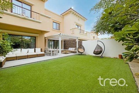 Radový dom v Reem, Dubai, SAE 3 spálne, 232.91 m2 č. 753681 - Fotografia 1