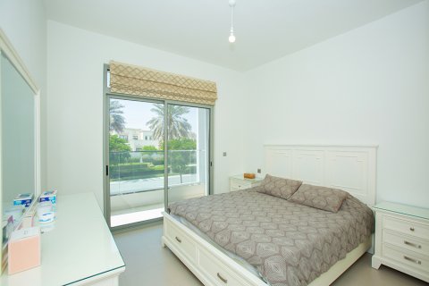 Villa zum Verkauf in Arabian Ranches 2, Dubai, VAE 3 Schlafzimmer, 203.74 m2 Nr. 753680 - Foto 16