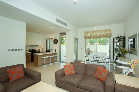 Villa zum Verkauf in Arabian Ranches 2, Dubai, VAE 3 Schlafzimmer, 203.74 m2 Nr. 753680 - Foto 5