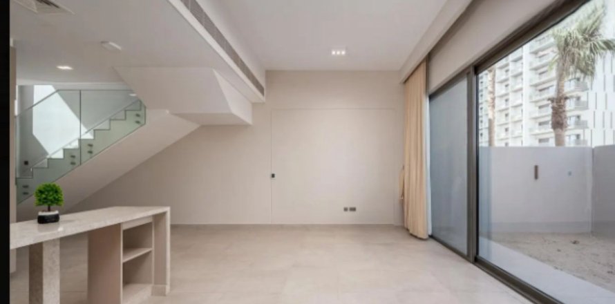 טאונהאוס ב Mohammed Bin Rashid City, Dubai, איחוד האמירויות 3 חדרי שינה, 129.3 מ"ר מספר 719489