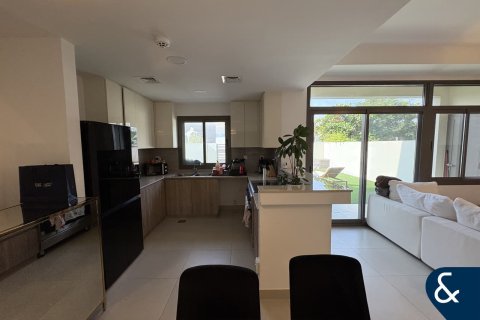 Müüa villa asukohaga Town Square, Dubai, AÜE: 3 magamistoaga, 206 m² Nr 667069 - pilt 8