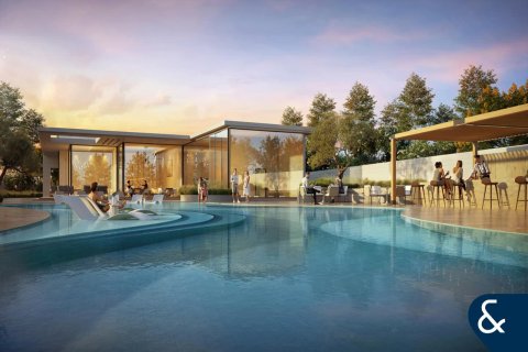 Vilë në Jumeirah Golf Estates, Dubai, Emiratet e Bashkuara Arabe 5 dhoma gjumi, 373 m2. № 667066 - Foto 13