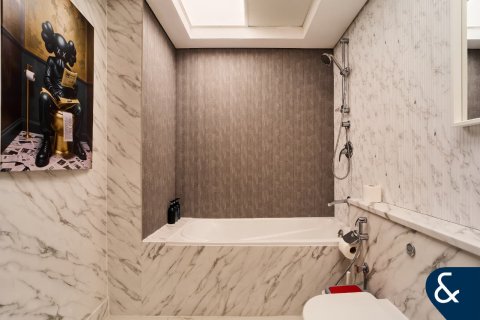 Lägenhet till försäljning i DIFC, Dubai, UAE 1 rum, 84 kvm Nr. 667067 - fotografi 26