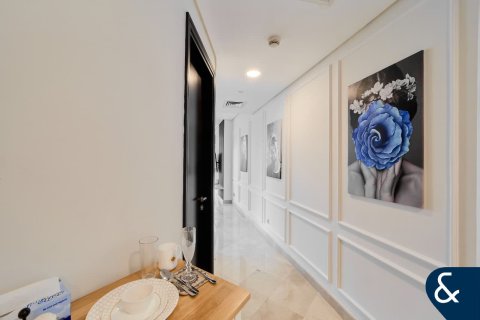 Lägenhet till försäljning i DIFC, Dubai, UAE 1 rum, 84 kvm Nr. 667067 - fotografi 23