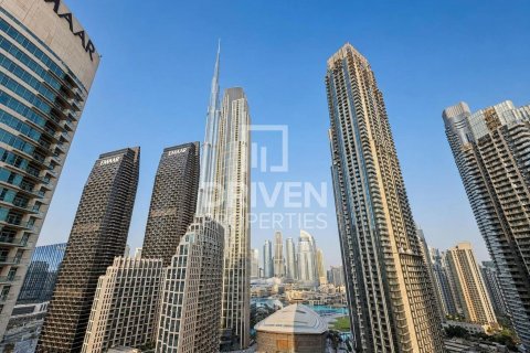 Apartament de închiriat în Downtown Dubai (Downtown Burj Dubai), Dubai, EAU 3 dormitoare, 145.67 mp.  №745015 - poză 2