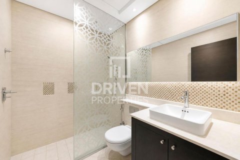 Downtown Dubai (Downtown Burj Dubai), UAE의 임대용 아파트 침실 2개, 111.3제곱미터 번호 745016 - 사진 21