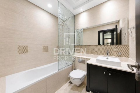 Downtown Dubai (Downtown Burj Dubai), UAE의 임대용 아파트 침실 2개, 111.3제곱미터 번호 745016 - 사진 20