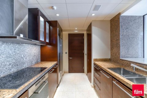Apartamento en venta en Downtown Dubai (Downtown Burj Dubai), Dubai, EAU 2 dormitorios, 191 m2 № 329906 - foto 9