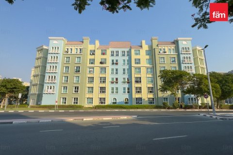 Épület itt: Jebel Ali, Dubai, EAE, 1357.7 m², azonosító: 689166