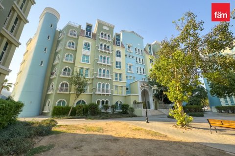 Müüa hoone asukohaga Jebel Ali, Dubai, AÜE: 1357.7 m² Nr 689166 - pilt 2