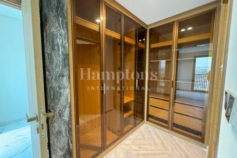 Townhouse in Jumeirah Golf Estates, Dubai, UAE 3 bedrooms, 203.73627900 sq.m. № 583594 - photo 8