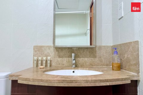 Apartment in Downtown Dubai (Downtown Burj Dubai), UAE 1 bedroom, 73.2 sq.m. № 739551 - photo 4